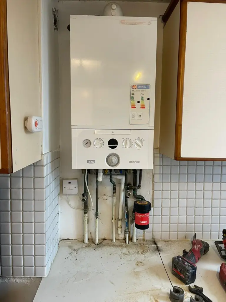 combi-boiler-installed-with-filter-and-pipework